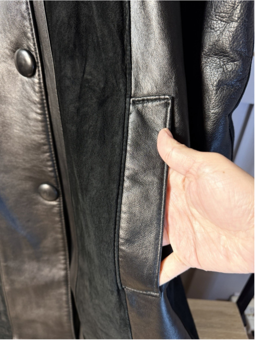 Fur Town Black Genuine Soft Leather With Suede Stripe Women's Coat size L - Picture 4 of 14